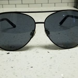 Quay Vivienne Sunglasses
